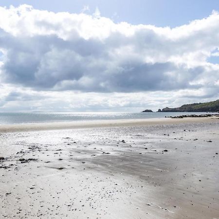 No 8 Ocean Cabins - Saundersfoot Harbour - Сондерсфут Экстерьер фото